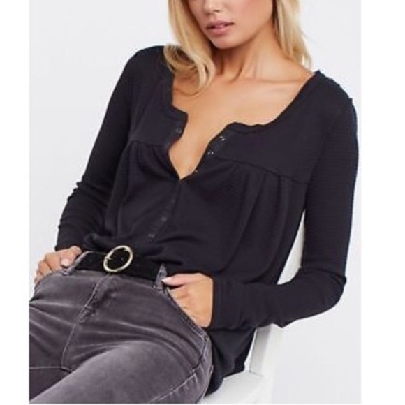 Free People Leo Waffle Knit Henley Long Sleeve Boho Oversized Black Size Small - Picture 1 of 12